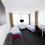Park 3*