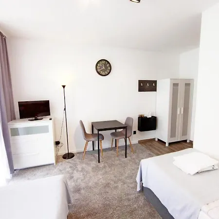 Bed and breakfast Park 3*